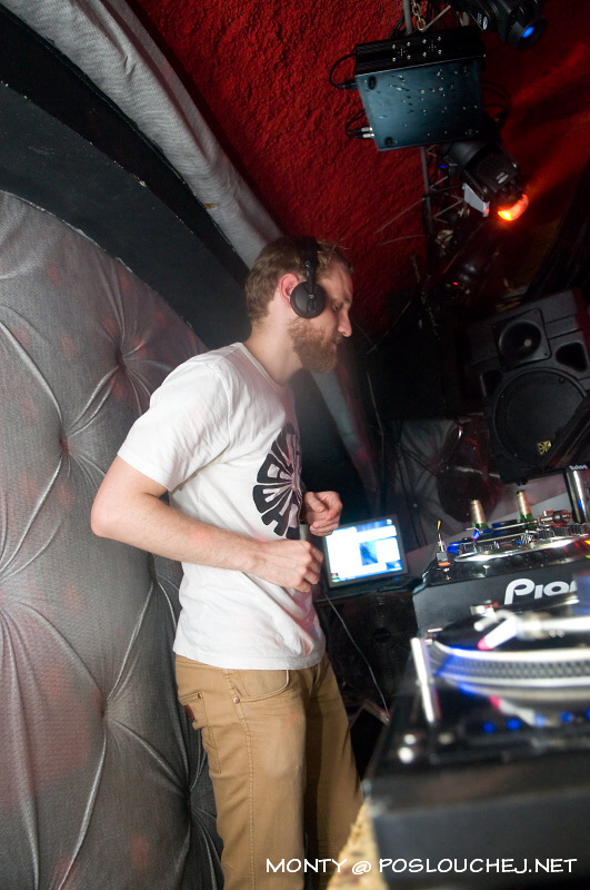 MINIMAL PEOPLE  - Sobota 13. 10. 2012